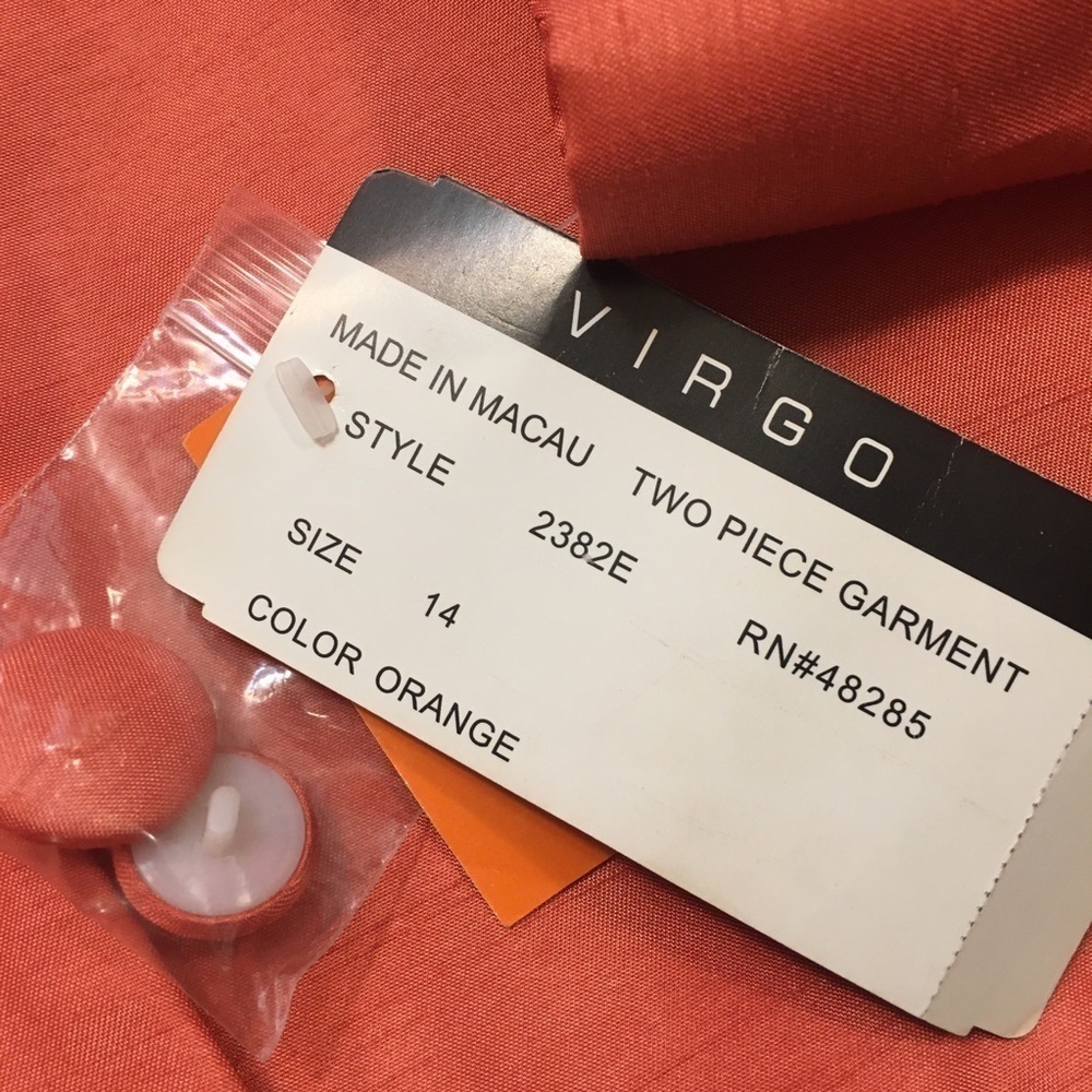 Virgo front button quarter sleeve blazer - Picture 6 of 7